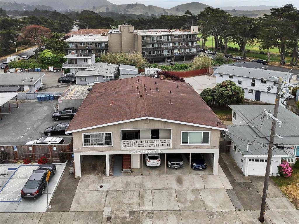 Pacifica, CA 94044,160 Clarendon RD