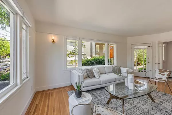 Berkeley, CA 94708,1585 Arch ST