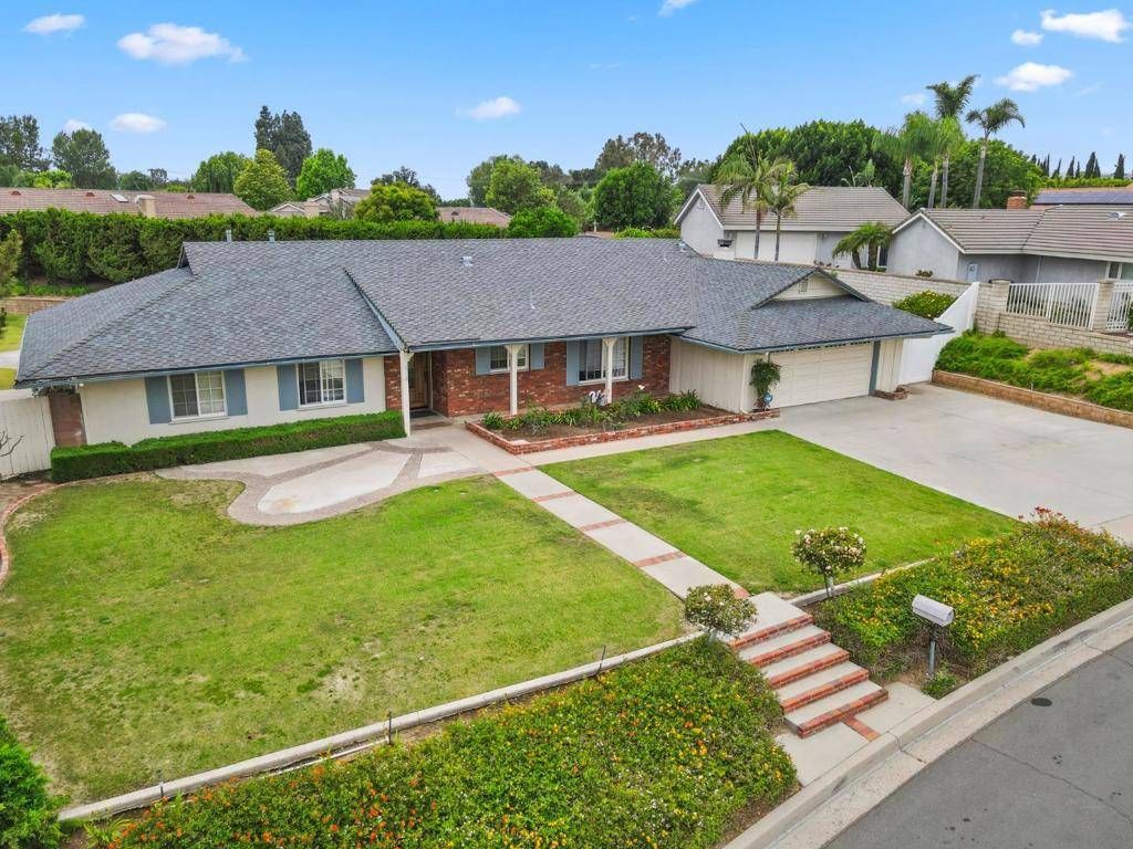 Yorba Linda, CA 92886,5101 Club Terrace DR