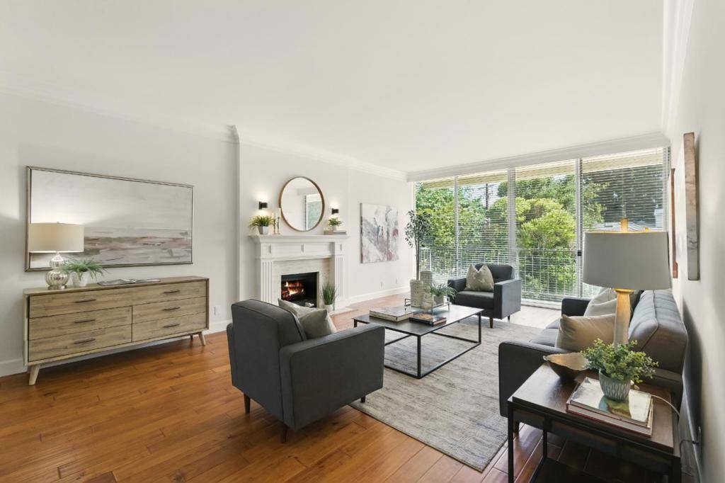 1330 University DR #25, Menlo Park, CA 94025