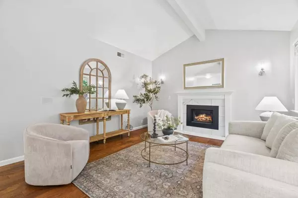 Gilroy, CA 95020,690 Antonio CT