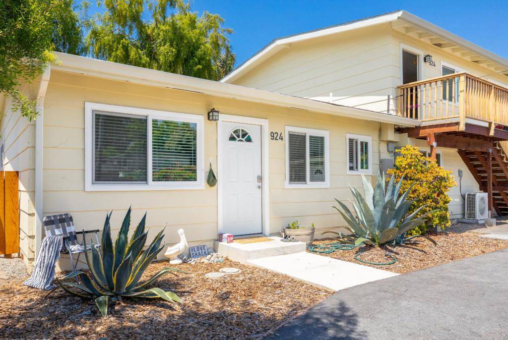 Santa Cruz, CA 95062,924 30th AVE