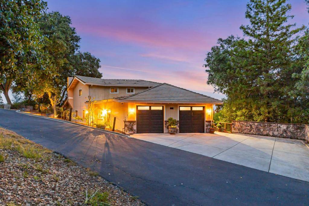 Gilroy, CA 95020,1737 Hecker Pass RD