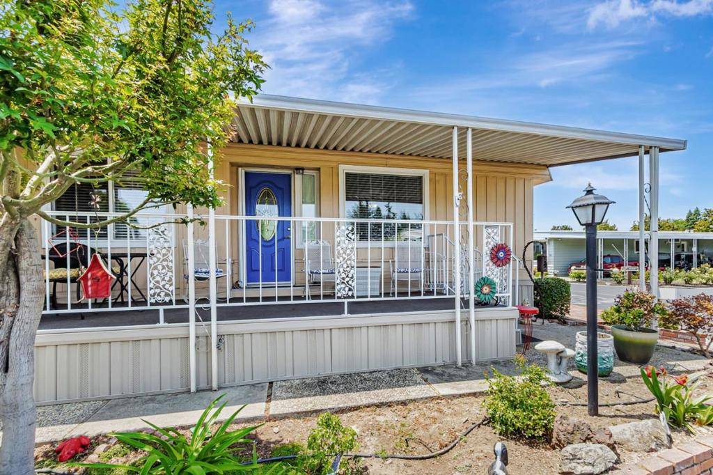 Morgan Hill, CA 95037,60 Mulberry CT
