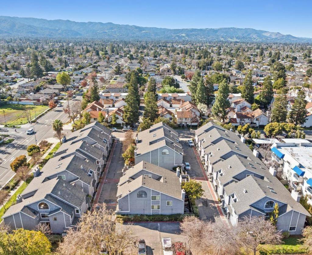 Campbell, CA 95008,1152 Capri DR
