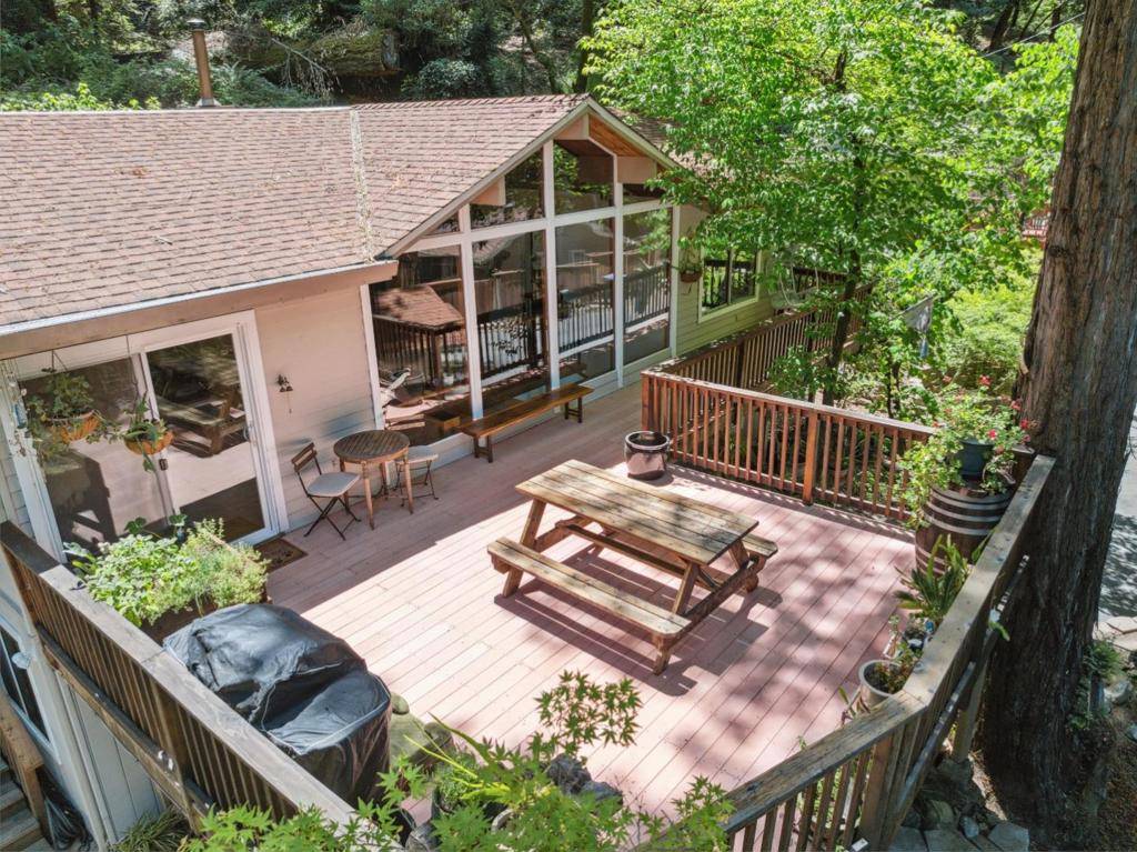 Los Gatos, CA 95033,17520 Comanche TRL