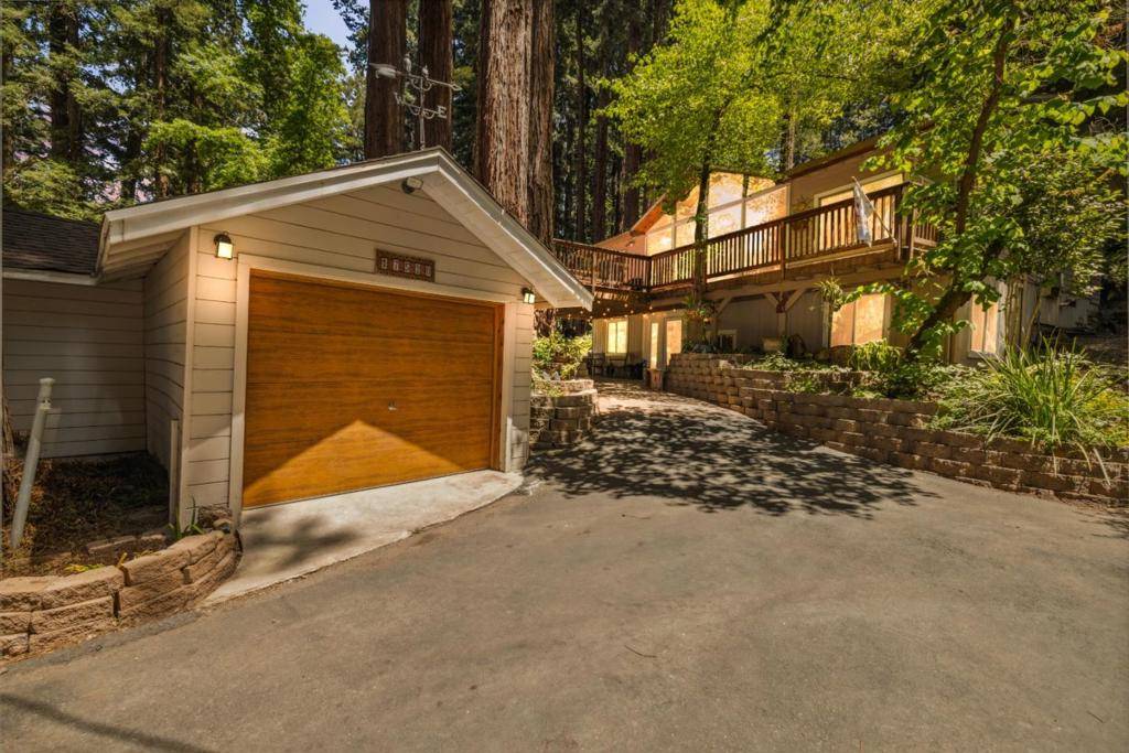 17520 Comanche TRL, Los Gatos, CA 95033