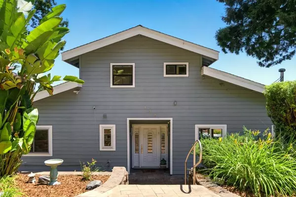 Aptos, CA 95003,132 Pax Place CT