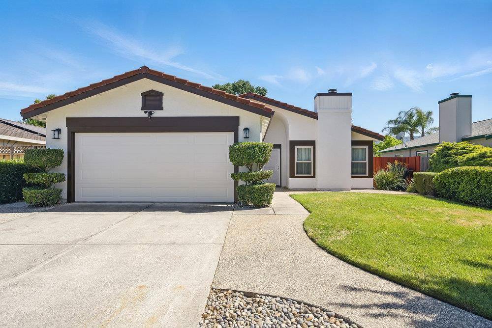 Gilroy, CA 95020,1180 Peterson DR