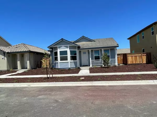 King City, CA 93930,66 Boston LN