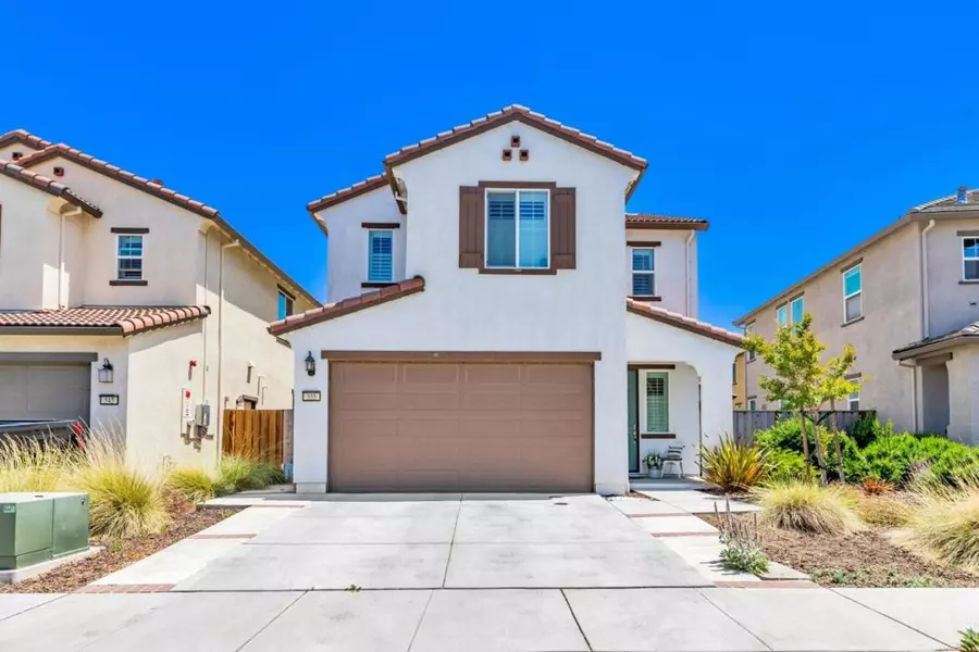 555 Sparrow ST, Hollister, CA 95023
