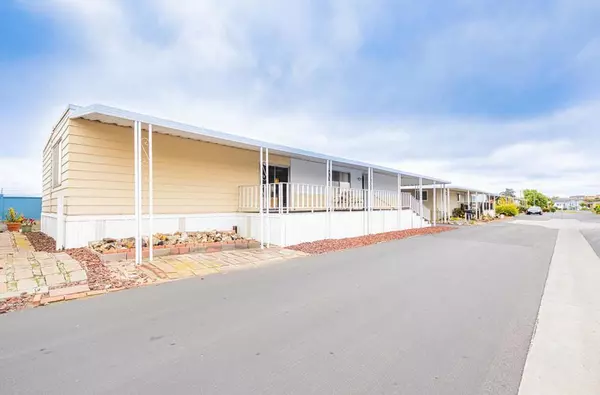 Salinas, CA 93905,150 Kern ST