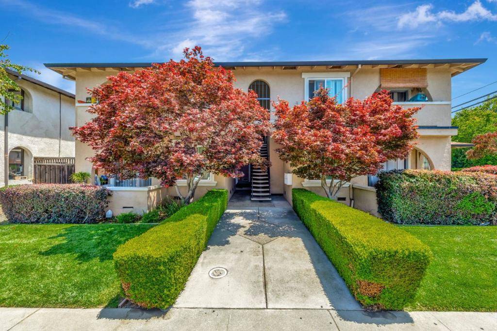 San Jose, CA 95128,1144 Delna Manor LN