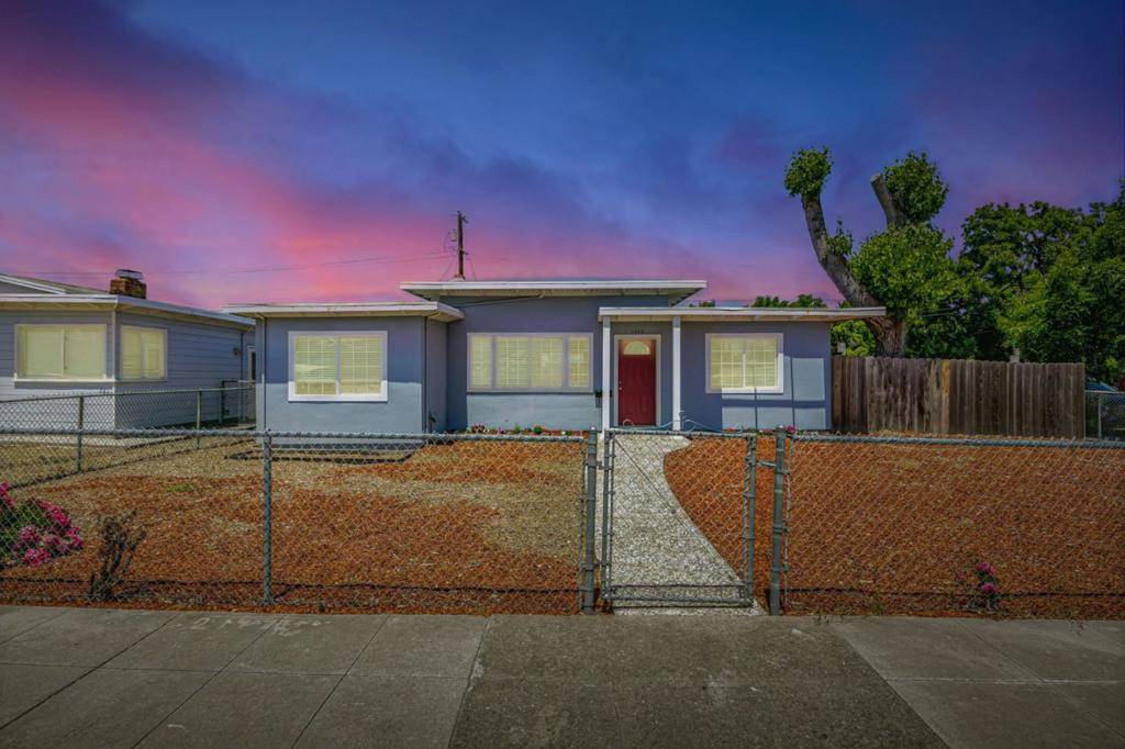 San Mateo, CA 94401,1449 Dakota AVE