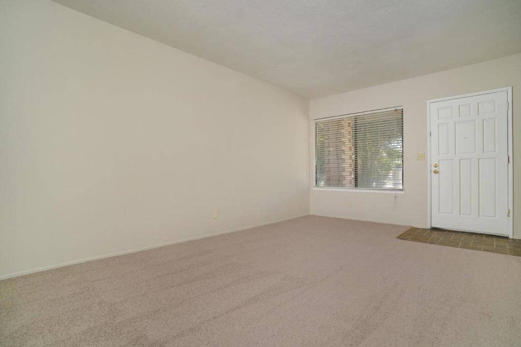 Sacramento, CA 95842,6871 Barbara Lee CIR