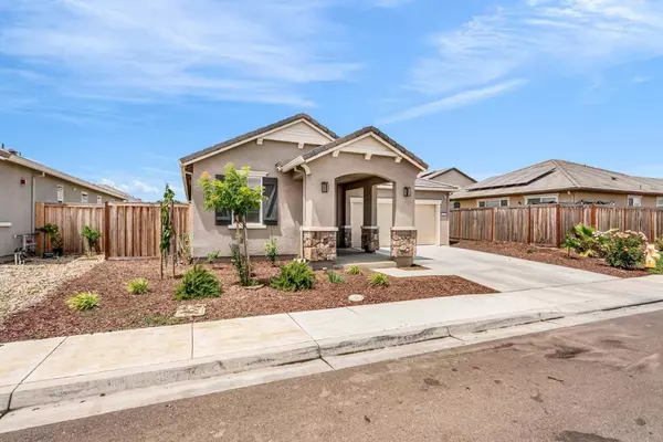 Patterson, CA 95363,673 Dorset DR