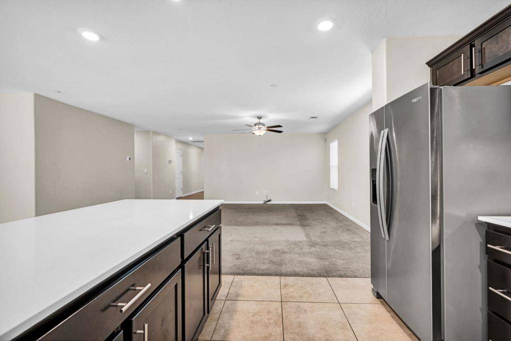 Merced, CA 95341,274 White Rim CT