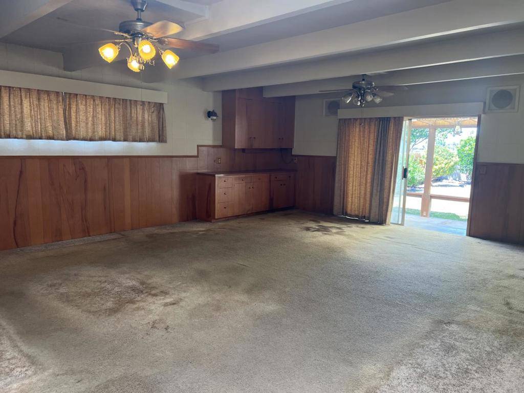 Salinas, CA 93906,1221 Parkside ST