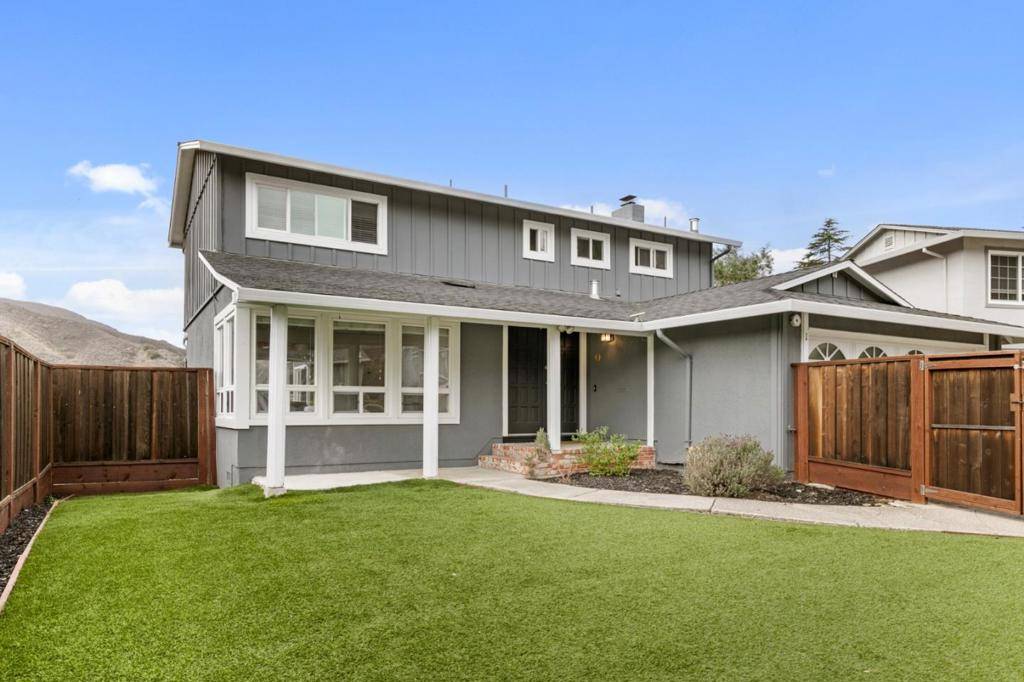 1 Sequoia WAY, Pacifica, CA 94044