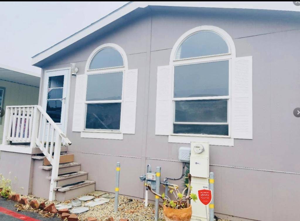 20 Russell RD, Salinas, CA 93906