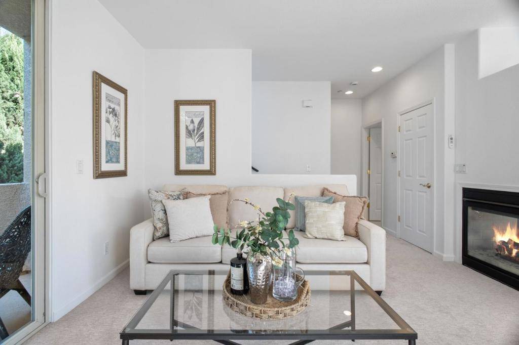 Hayward, CA 94544,25118 Angelina LN #20