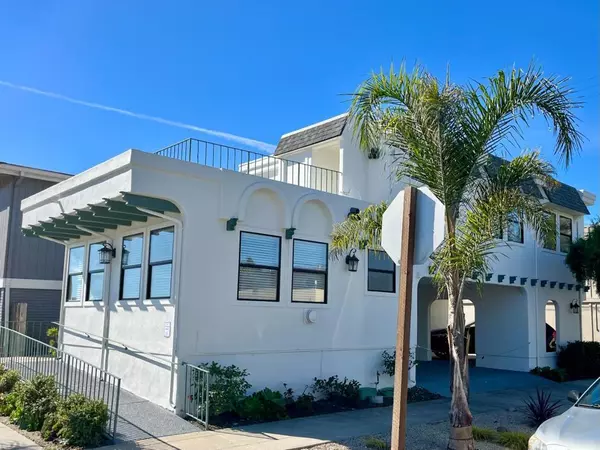 Aptos, CA 95003,124 Marina AVE