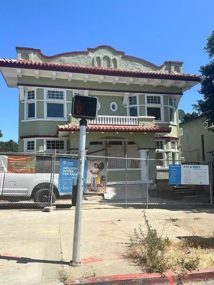 San Jose, CA 95112,140 E. Reed Street #4