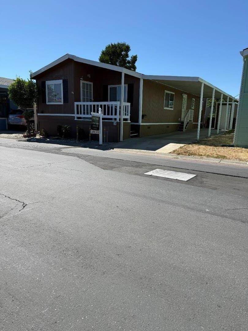 Sunnyvale, CA 94089,1220 TASMAN DRIVE