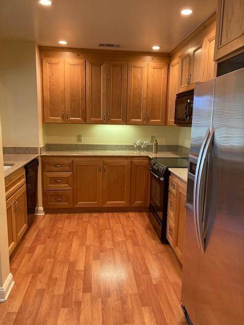 San Mateo, CA 94402,10 Crystal Springs RD #1507