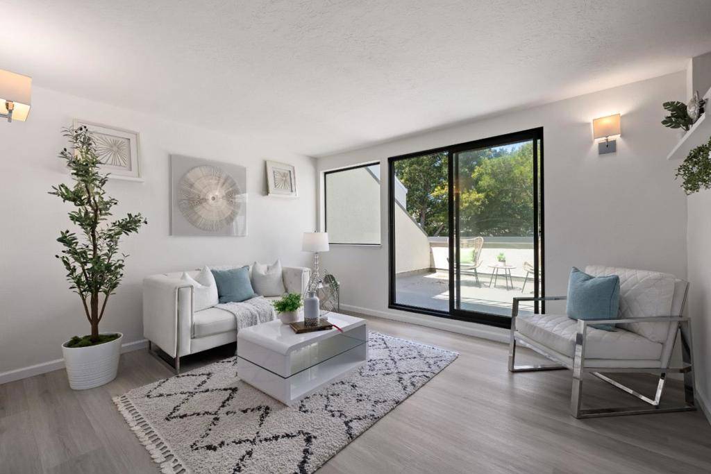 South San Francisco, CA 94080,1 Appian WAY #715-11