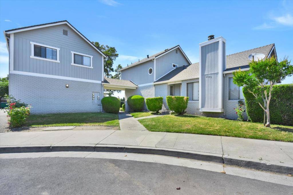 San Jose, CA 95118,4965 Edgar CT