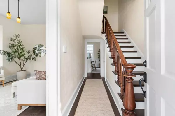 Santa Cruz, CA 95060,126 Cedar ST