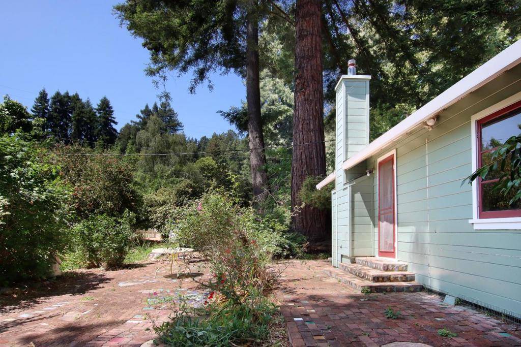 Felton, CA 95018,324 Laurel DR
