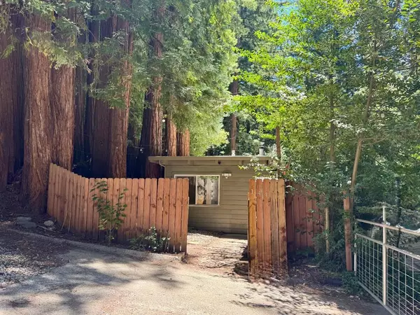 144 Monaco LN, Boulder Creek, CA 95006