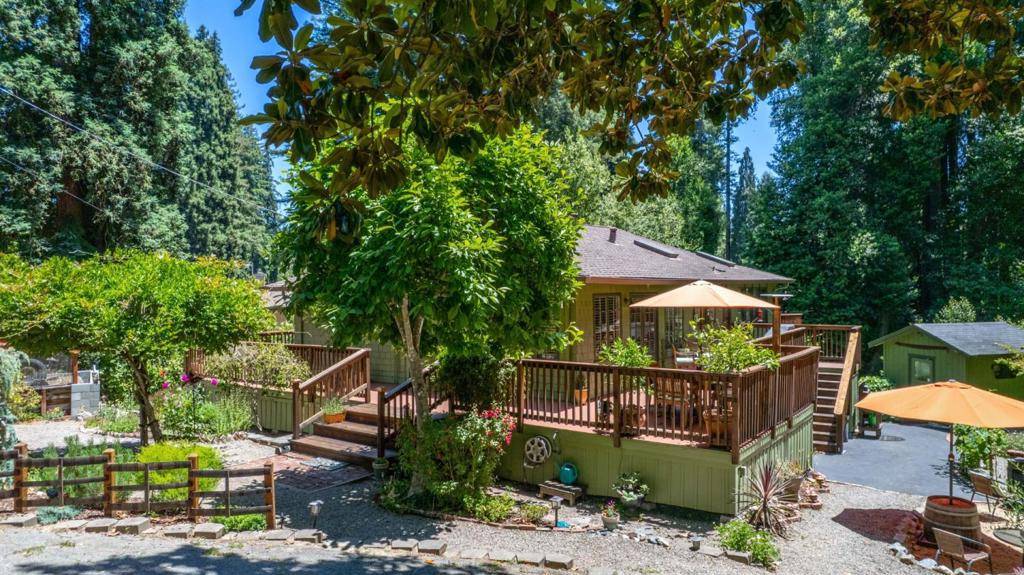 Felton, CA 95018,219 Redwood DR