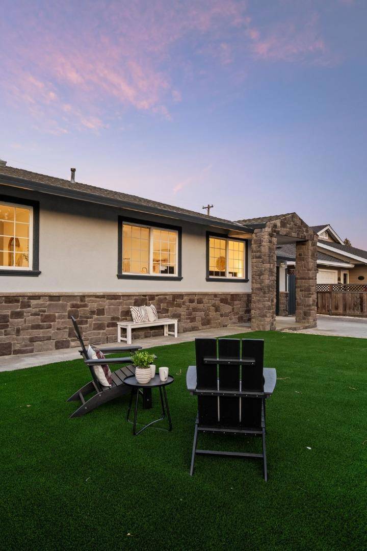 Santa Clara, CA 95051,1459 Blackfield DR