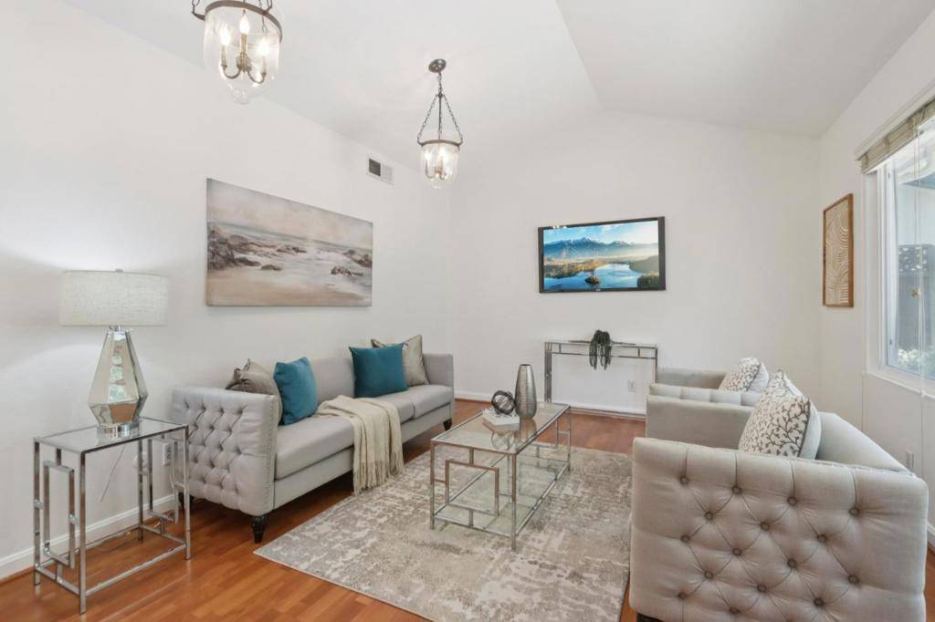 San Jose, CA 95136,390 Bluefield DR