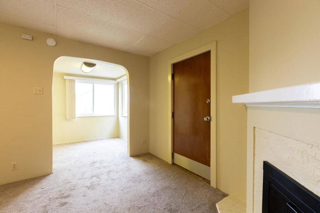 Pacifica, CA 94044,8 Salada AVE