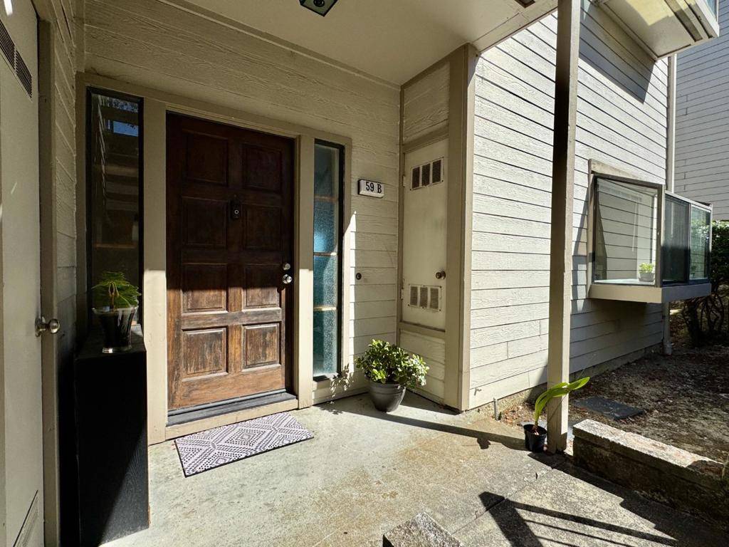 South San Francisco, CA 94080,59 Appian WAY #B