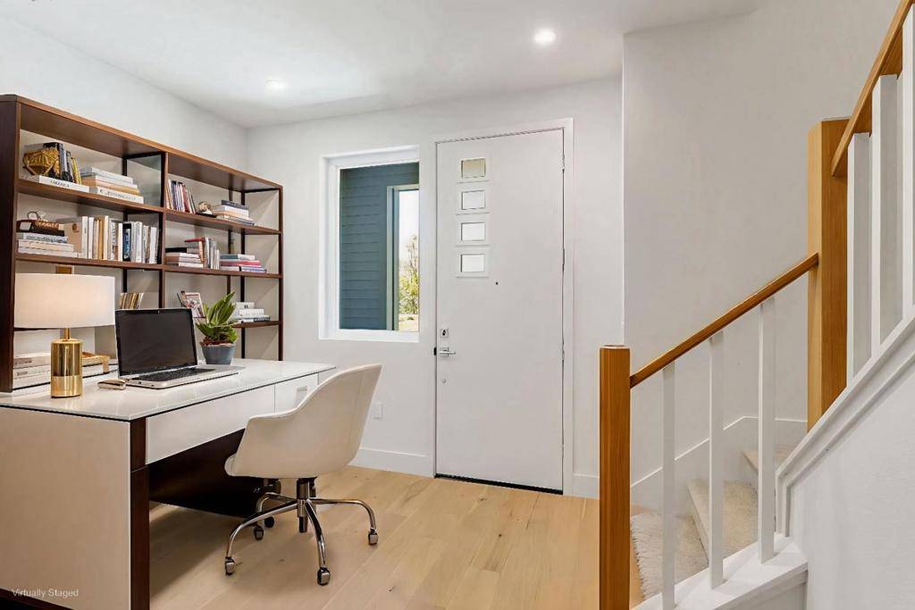 Palo Alto, CA 94303,2878 Josephine LN
