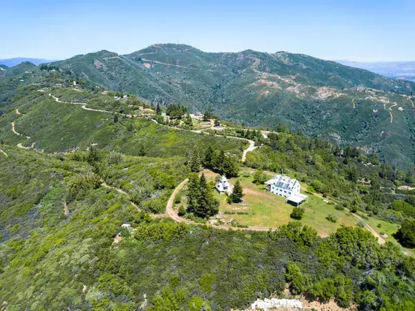 Los Gatos, CA 95033,110 Silverline RD