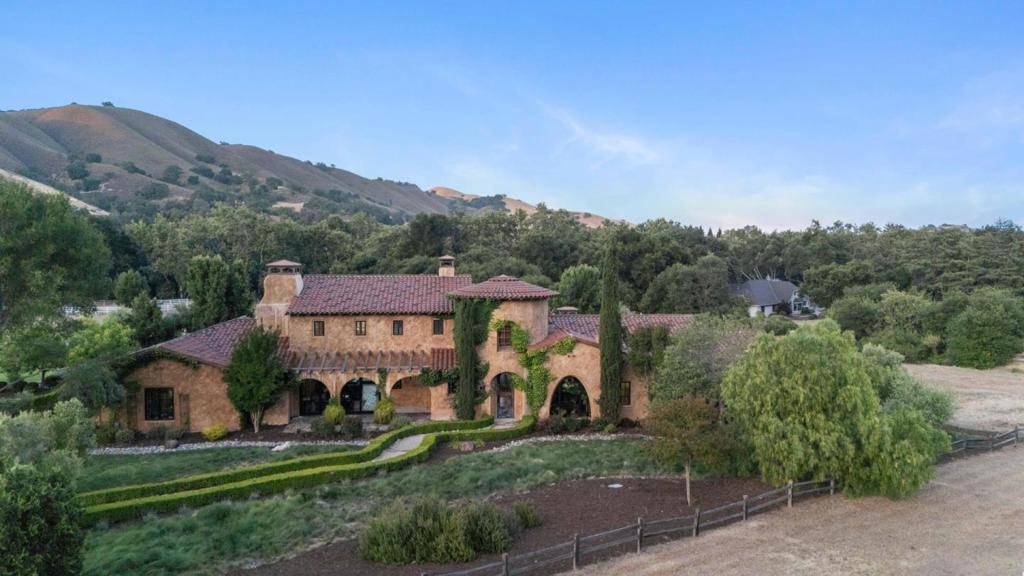 Gilroy, CA 95020,12220 Heritage WAY