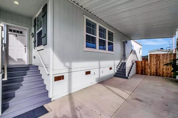 Watsonville, CA 95076,144 Holm RD
