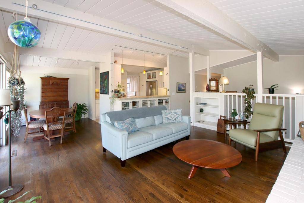 Aptos, CA 95003,620 Rio Del Mar BLVD