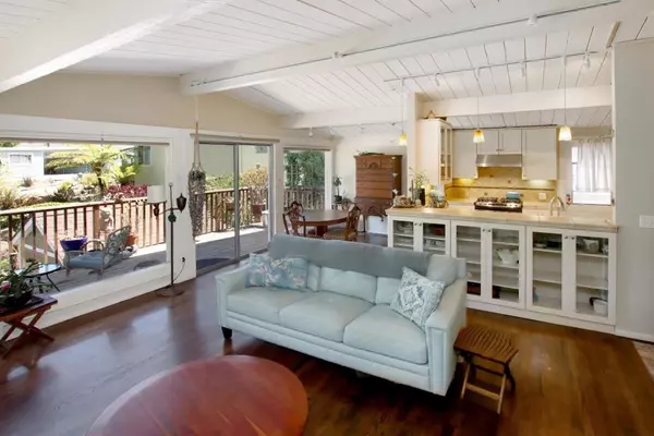 Aptos, CA 95003,620 Rio Del Mar BLVD