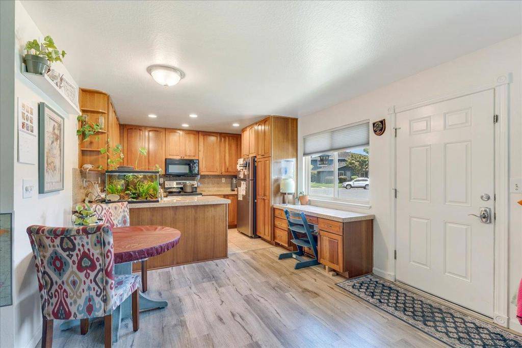 Capitola, CA 95010,1415 Ruby CT #1