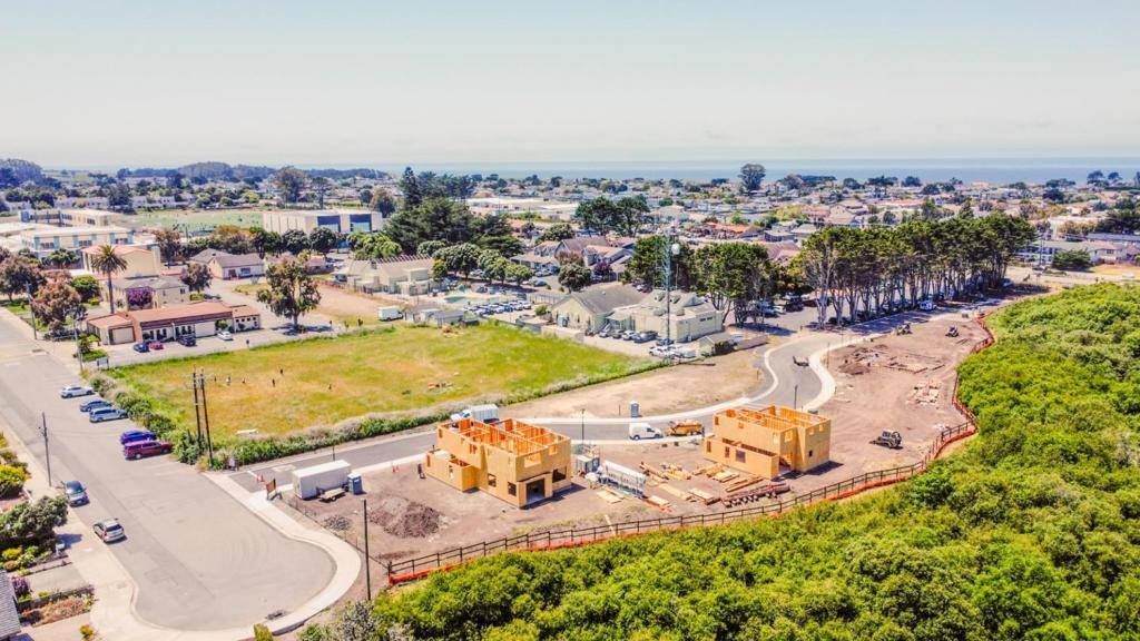 577 Creekside CT, Half Moon Bay, CA 94019
