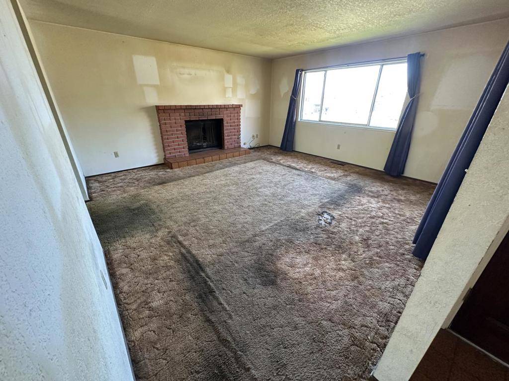 Salinas, CA 93905,840 N Madeira AVE
