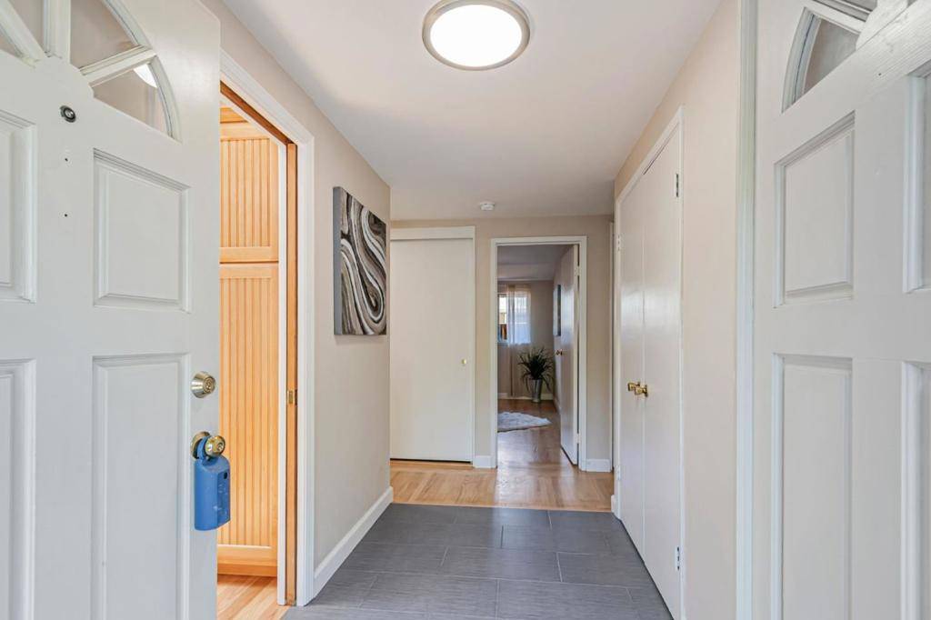 Santa Clara, CA 95051,3846 Shasta DR