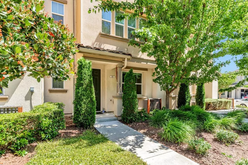 Morgan Hill, CA 95037,31 Dill LN
